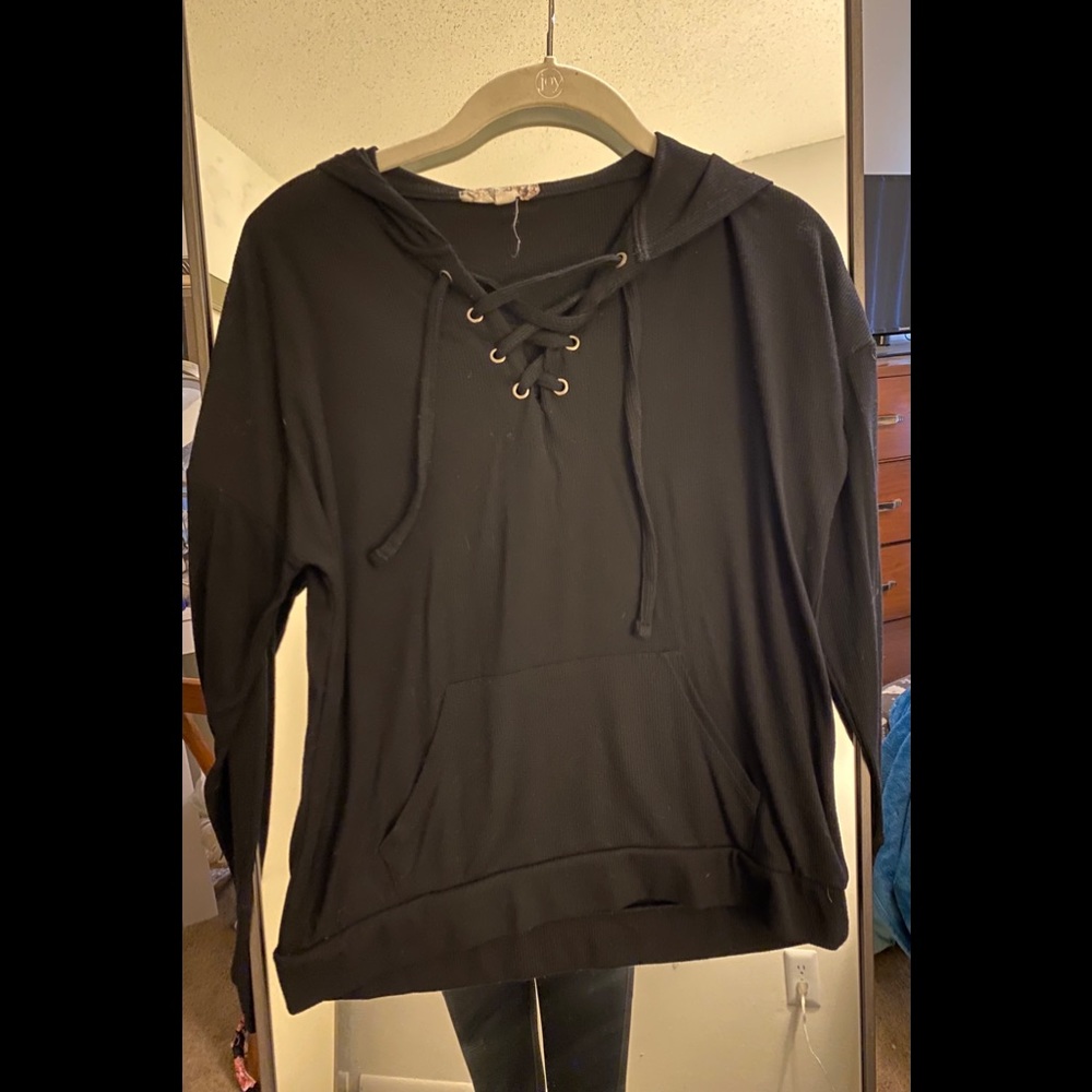 Pink Republic by Kohl's Black Hoodie in Medium